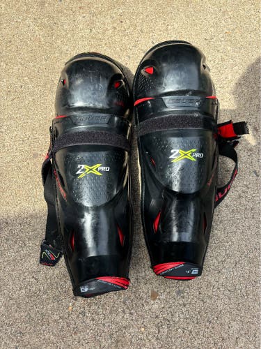 Used Senior Bauer 15" Vapor 2X Pro Shin Pads