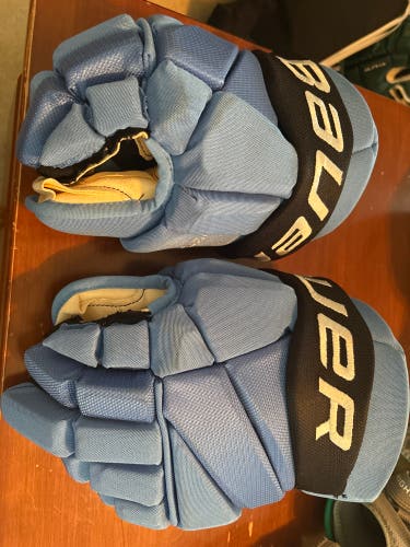 Victory Honda Team Issued Hockey Gloves