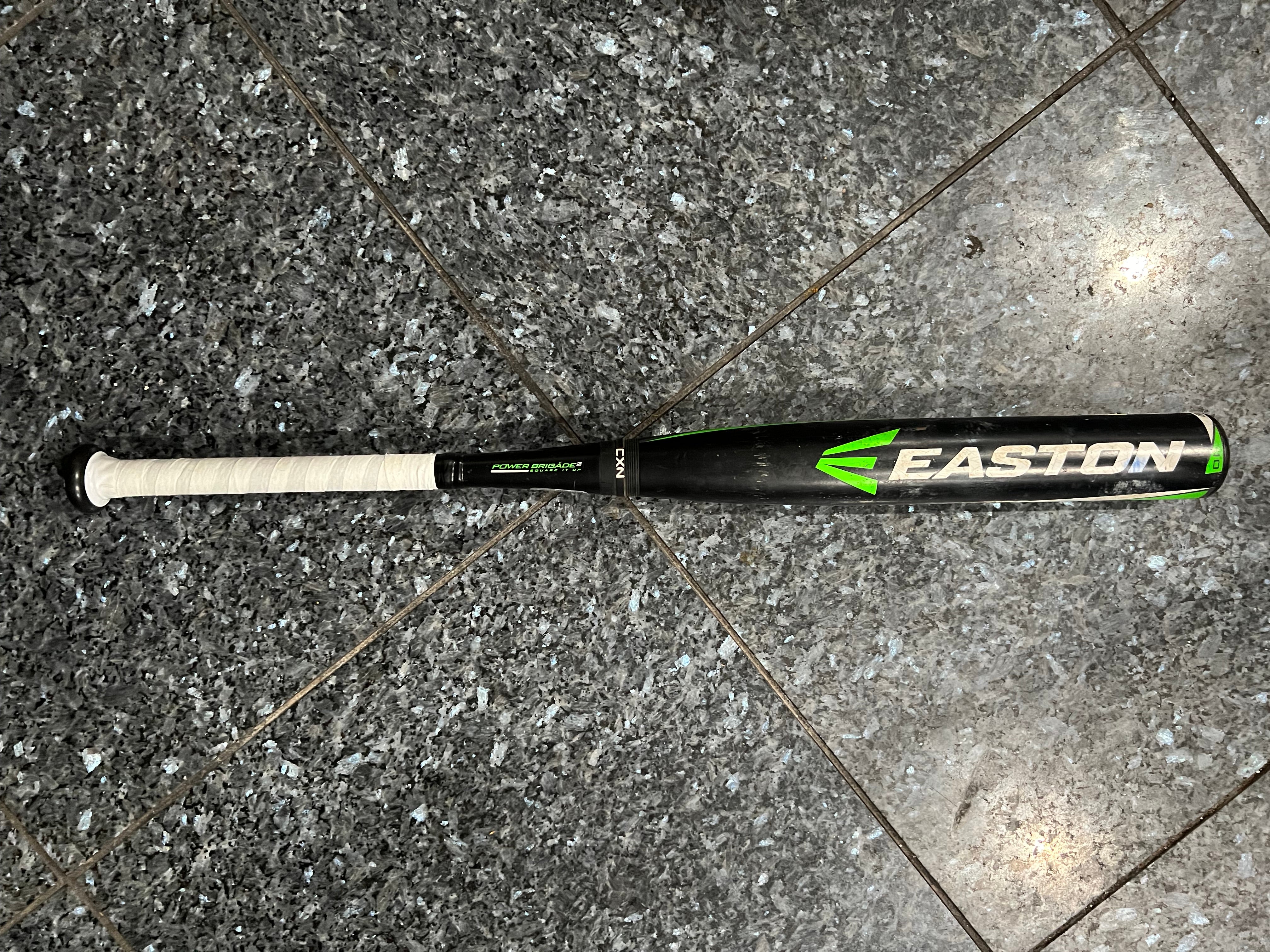 Batte Easton Mako XL Composite – 29 Pouces, 19 Oz, Occasion USSSA