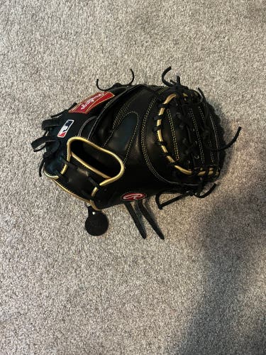 New 2023 Right Hand Throw 33.5" Heart of the Hide Baseball Glove