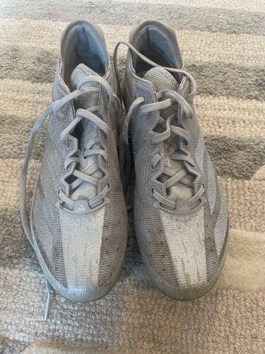 Used Size 10 Men's Adidas Low Top Molded Cleats