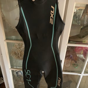 Used Small / Medium 2XU SC:1 Wet Suit