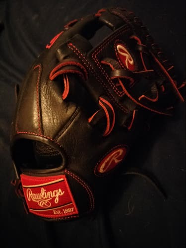 Free shipping Used Rawlings Right Hand Throw Infield R9 Baseball Glove 11.5"