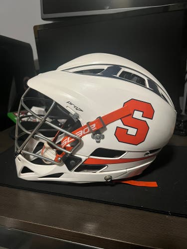 Team Issued Syracuse Lacrosse Cascade Pro-7 Helmet