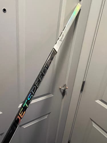 CCM Ribcor Trigger 7 Pro build with silver Jetspeed FT6 Pro Graphics