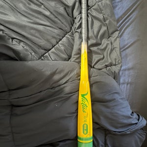 Like New Victus Pencil bat 33/30 BBCOR Looking To Get Rid Of