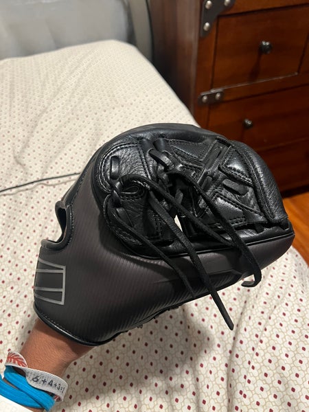 Pitcher's 11.75" REV1X Baseball Glove