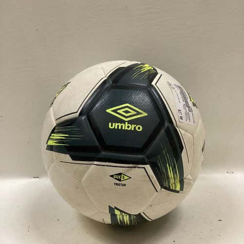 Used Umbro Training 5 Soccer Balls