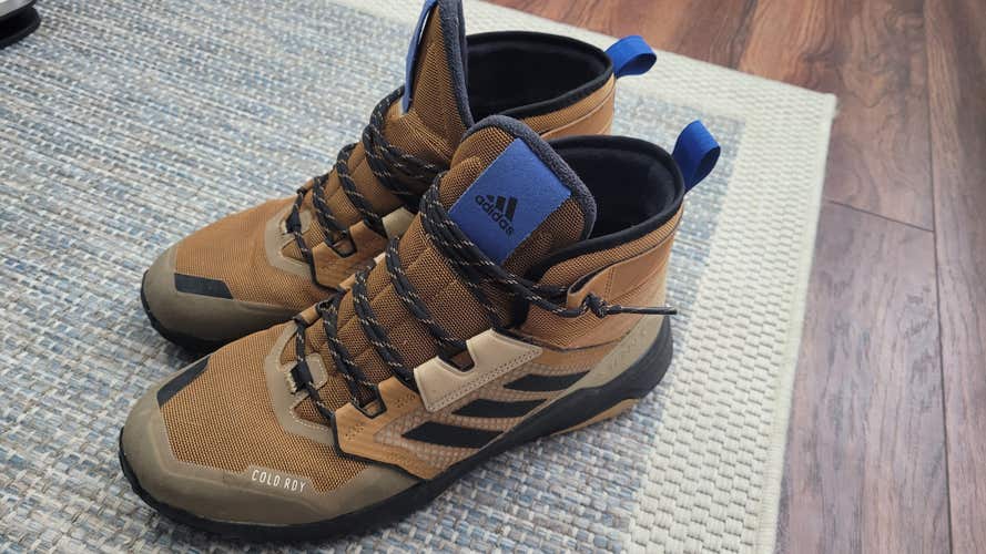 Used Size 11 (Women's 12) Men's Adidas Hiking Boots
