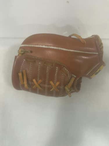 Used Cooper Diamond 8" Fielders Gloves