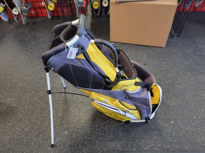 Used Wilson Stand Bag Golf Stand Bags