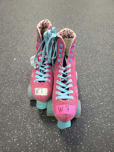 Used Rollerderby Candy Girl Senior 7 Inline Skates - Roller And Quad
