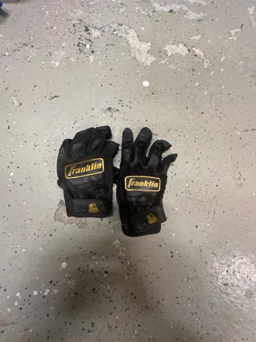 Used Medium Franklin Pro Classic Batting Gloves