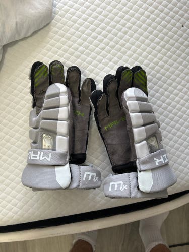 Used  Maverik Large MX Lacrosse Gloves