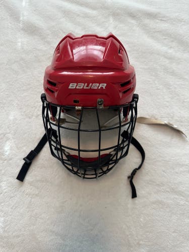 Bauer Pro Stock Re-Akt Helmet With CCM FM580 Cage
