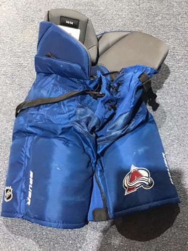Used Senior Colorado Avalanche Bauer Helm Medium Pro Stock Nexus Hockey Pants Medium
