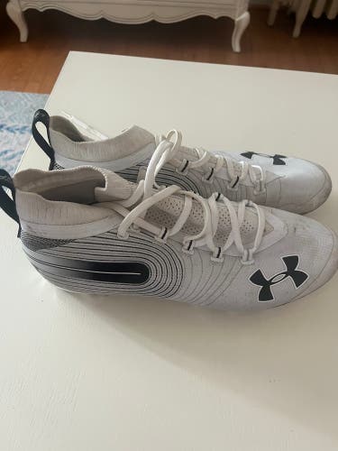 Under Armour Spotlight MC Football Cleats