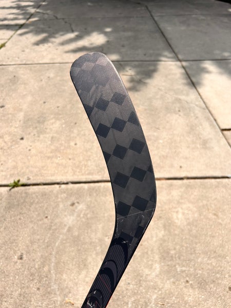 New Senior CCM Right Handed  Pro Stock JetSpeed FT5 Pro Hockey Stick