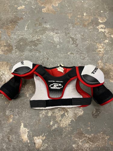 Used Total Hockey USA Hockey Shoulder Pads Youth Small (S) B01