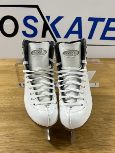 New Riedell 29 Edge Figure Skates size 12.5 Youth Regular Width / With Blade