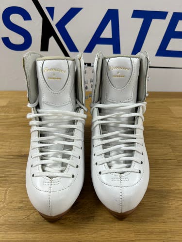 NEW Jackson 2800 Premiere Figure Skating Boot Only Size 4 Regular Width