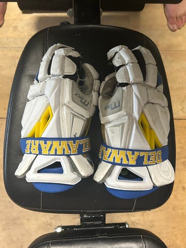 Delaware Blue Hens Maverik Max Lacrosse Gloves