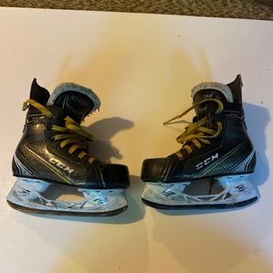 Used Youth CCM Super Tacks AS1 Hockey Skates Regular Width 13