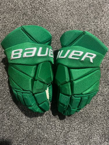New Toronto St Pats Bauer Vapor 2X Pro Gloves 14" Pro Stock
