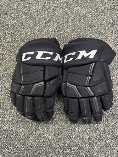 Used CCM HGQL Gloves 13"