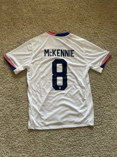 Weston McKennie #8 US Soccer Jersey