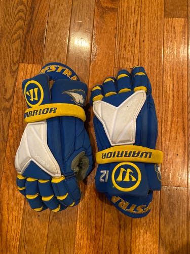 Used  Warrior Extra Large Burn Pro Lacrosse Gloves