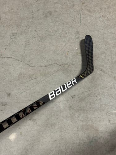 New Senior Bauer Left Hand P29 Pro Stock Vapor FlyLite Hockey Stick