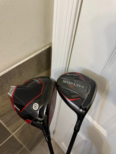 TaylorMade Stealth 2 Driver Stiff Flex 10.5* & 3 Fairwaywood 15 stiff flex Right Hand