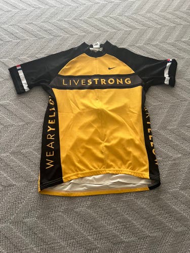 *VINTAGE* Large Nike LiveStrong Cycling Jersey