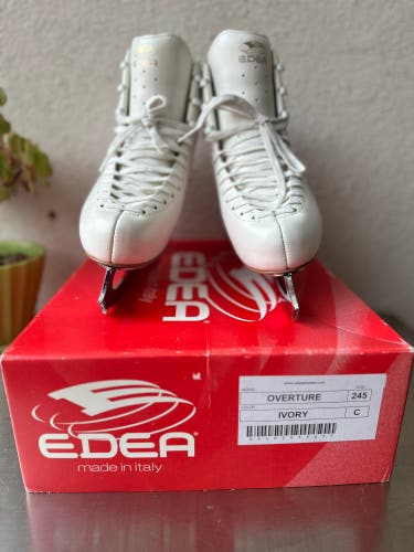 Brand New EDEA Overture Figure Skates 245 C used 1 time, price is without the MK 9.25” Blades