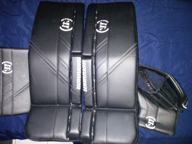 Used 31" Warrior Ritual G5 Regular Goalie Full Set