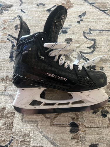 Bauer Supreme Mach
