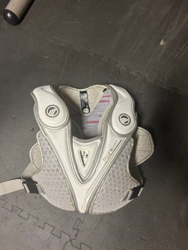 Maverik Rome shoulder pads