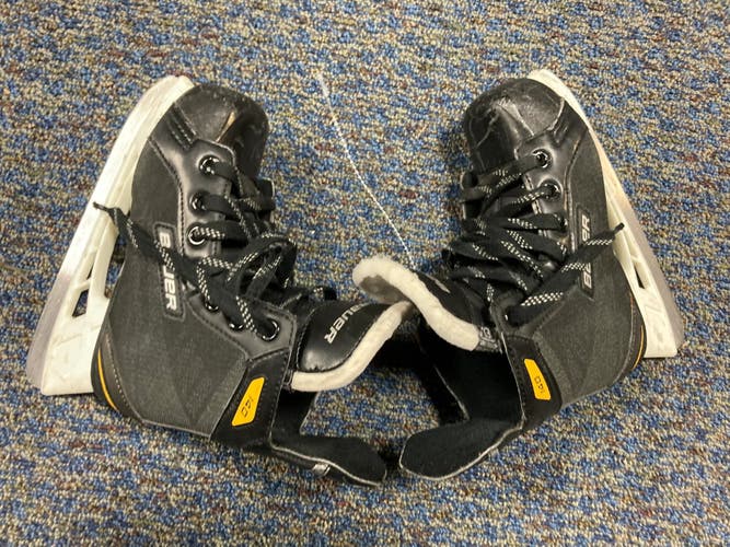 Used Bauer Supreme 140 Hockey Skates D&R (Regular) 13Y
