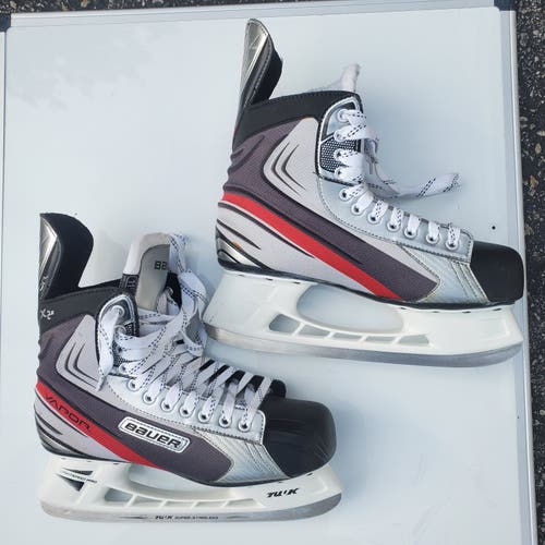 Used Senior Bauer Vapor X2.0 Hockey Skates Regular Width 11