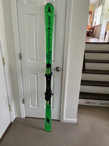 New 2020 Atomic Redster x9, 175cm, never skied was in storage. $500 or best offer.