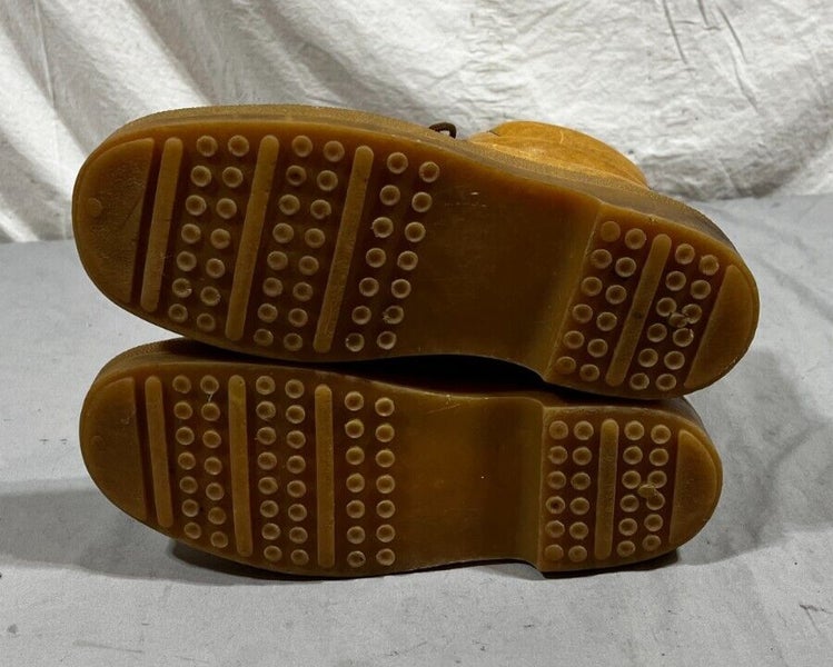Vintage Maple Leaf Shoes Canada Padded Brown Leather Boots US Men's 9 GREAT