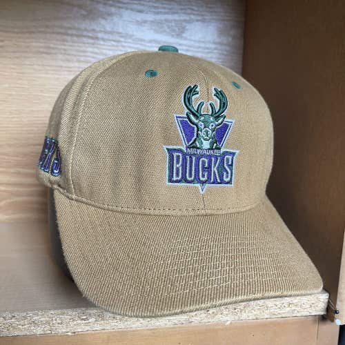 Milwaukee Bucks Mitchell And Ness NBA Snapback Hat Cap