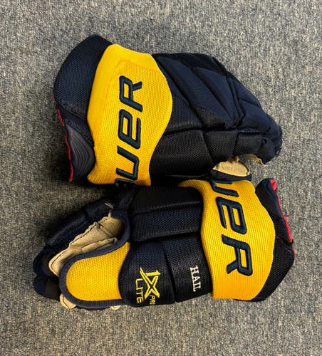 University of Michigan game used gloves