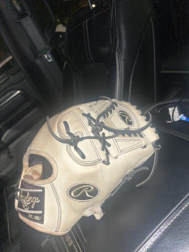 Rawlings heart of the hide Baseball Glove