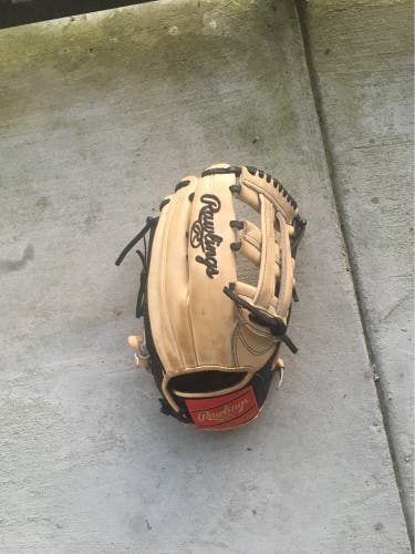 Used Right Hand Throw 12.75" Baseball Glove