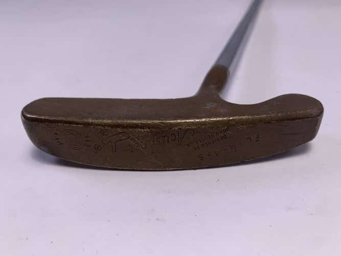 Acushnet Bullseye Putter 34" Mens RH