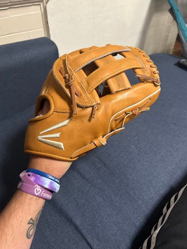 New Right Hand Throw 11.75" Small batch Baseball Glove