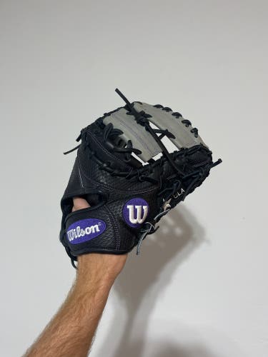 Wilson a2000 1617 12.5 first base mitt baseball glove