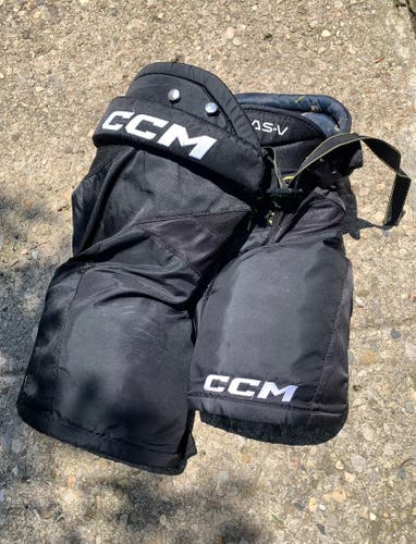 Senior Medium CCM Tacks AS-V Hockey Pants
